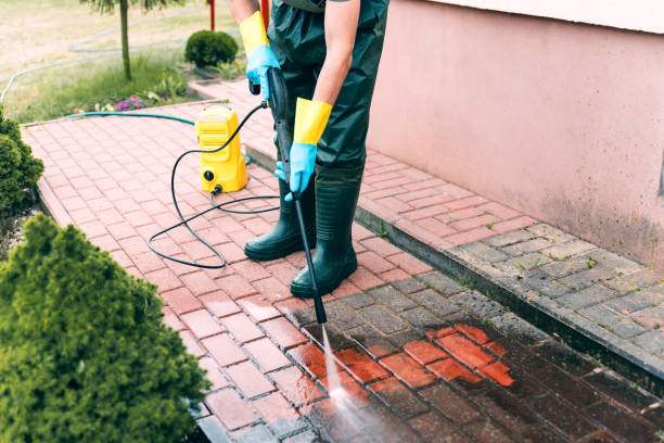 Why Choose Our Certified Pressure Washing Experts for Your Project Needs in Pasadena, CA?